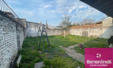 Casa en venta de 2 dormitorios c/ cochera en José C. Paz