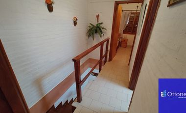 Dúplex en venta de 2 dormitorios c/ cochera en Costa Azul