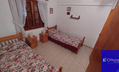 Dúplex en venta de 2 dormitorios c/ cochera en Costa Azul