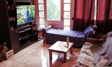 Chalet en venta de 6 dormitorios c/ cochera . Sierra de los Padres. Permuta