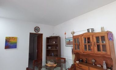 Casa en venta de 5 dormitorios c/ cochera en Mar de Ajo