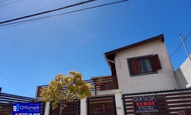 Casa en venta de 5 dormitorios c/ cochera en Mar de Ajo