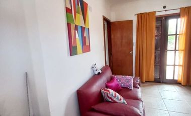 Casa en venta de 5 dormitorios c/ cochera en Mar de Ajo