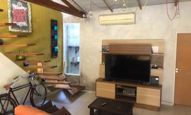 Casa en alquiler temporario de 4 dormitorios c/ cochera en San Miguel