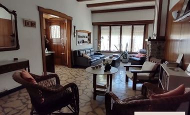 EN VENTA, Chalet de 4 ambientes con garage. Zona Chauvin, Mar del Plata
