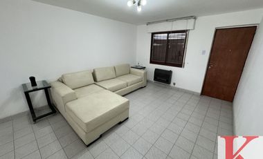 DEPARTAMENTO DE 3 DORMITORIOS CON BAÑO EN SUITE Y BALCON CON ASADOR