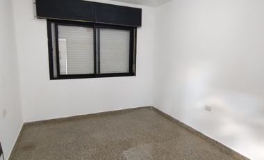 Casa en venta de 3 dormitorios c/ cochera en Yocsina