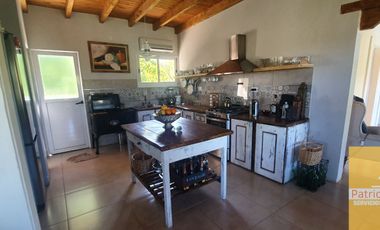 Casa quinta en venta de 10500m2 ubicado en Contralmirante Cordero