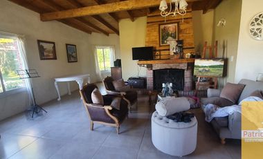 Casa quinta en venta de 10500m2 ubicado en Contralmirante Cordero