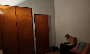 CASA EN VENTA 3 AMB EN MAR CHIQUITA A 2 CUADRAS DEL MAR !