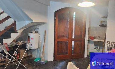 Dúplex en venta de 2 dormitorios c/ cochera en San Bernardo