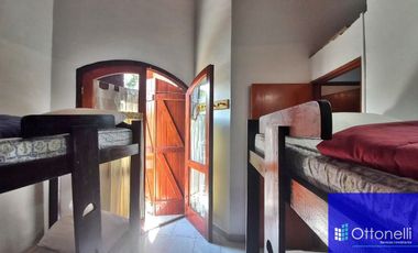 Dúplex en venta de 2 dormitorios c/ cochera en San Bernardo