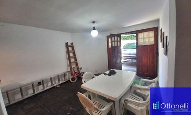 Dúplex en venta de 2 dormitorios c/ cochera en San Bernardo