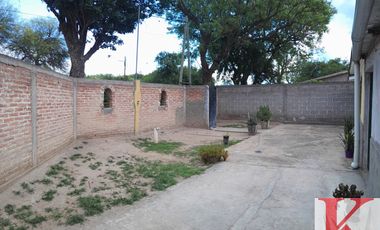 CASA DE 2 DORMITORIOS, COCINA COMEDOR, LIVING ESTAR Y PATIO
