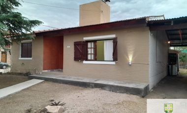 K086MC- Casa de 1 dormitorio a 400m de la YPF de Mina Clavero