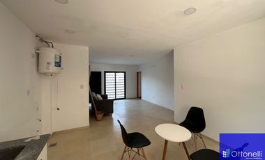 Departamento en venta de 2 dormitorios c/ cochera en Costa Azul