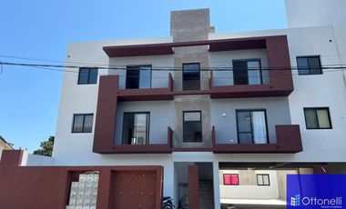 Departamento en venta de 2 dormitorios c/ cochera en Costa Azul