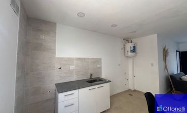 Departamento en venta de 2 dormitorios c/ cochera en Costa Azul