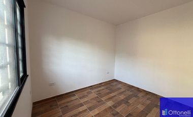 Departamento en venta de 2 dormitorios c/ cochera en Costa Azul