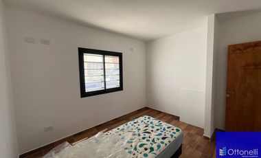 Departamento en venta de 2 dormitorios c/ cochera en Costa Azul