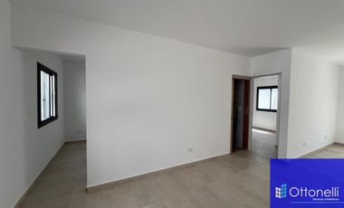 Departamento en venta de 2 dormitorios c/ cochera en Costa Azul