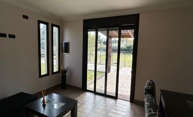 Casa en venta de 2 dormitorios c/ cochera en Balneario Pehuen Co