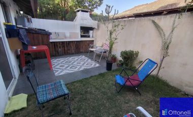 Casa en venta de 3 dormitorios c/ cochera en San Bernardo