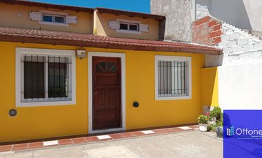 Casa en venta de 3 dormitorios c/ cochera en San Bernardo