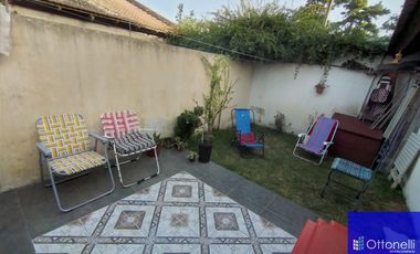 Casa en venta de 3 dormitorios c/ cochera en San Bernardo