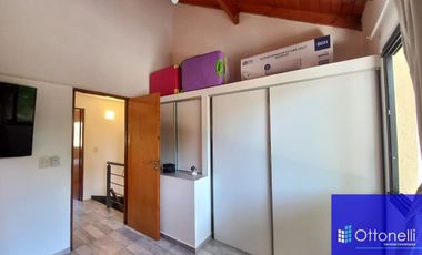 Dúplex en venta de 2 dormitorios c/ cochera en San Bernardo