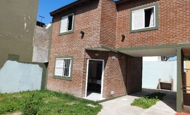 En Venta Duplex Interno A Dos Cuadras Del Mar - Costa Azul