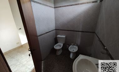 Casa en venta de 5 dormitorios c/ cochera en Florencio Varela