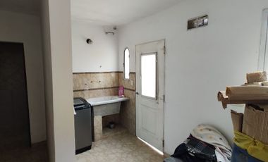 Casa en venta de 5 dormitorios c/ cochera en Florencio Varela