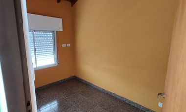 Casa en venta de 5 dormitorios c/ cochera en Florencio Varela