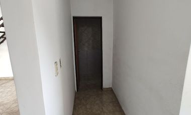 Casa en venta de 5 dormitorios c/ cochera en Florencio Varela