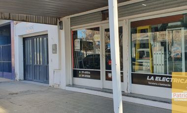 PH en venta de 4 dormitorios c/ cochera en Cinco Saltos