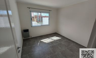 PH en venta de 5 dormitorios c/ cochera en Florencio Varela