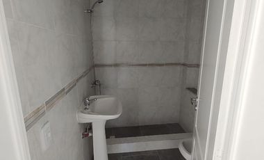 PH en venta de 5 dormitorios c/ cochera en Florencio Varela