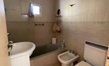 Departamento en venta de 2 dormitorios c/ cochera en 9 de Julio