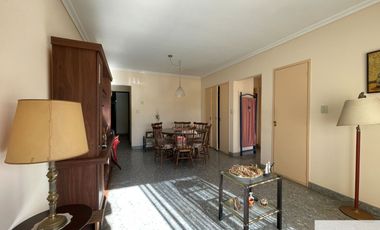 Departamento en venta de 2 dormitorios c/ cochera en 9 de Julio
