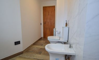 Venta Chalet 4 dormitorios - Parque Luro