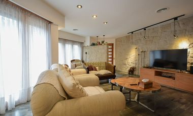 Venta Chalet 4 dormitorios - Parque Luro