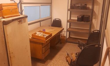 Galpón en alquiler de 450m2 ubicado en Lanús Oeste - Se escuchan propuestas