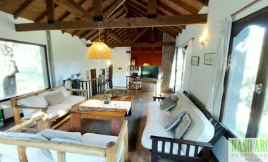 Chalet en venta en Sierra de los Padres - Balcón del Golf - Piscina - Quincho