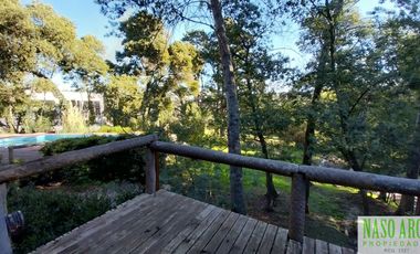 Chalet en venta en Sierra de los Padres - Balcón del Golf - Piscina - Quincho