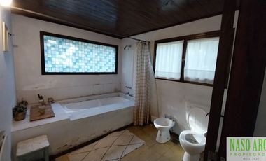 Chalet en venta en Sierra de los Padres - Balcón del Golf - Piscina - Quincho