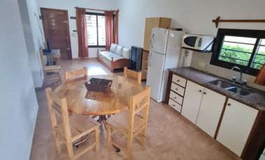 Chalet en venta de 2 dormitorios c/ cochera en Costa Azul