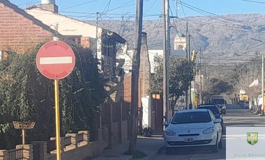 Venta de casa + dpto, zona céntrica Villa Cura Brochero K109CB