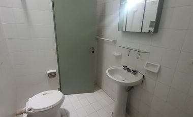 Venta de casa + dpto, zona céntrica Villa Cura Brochero K109CB