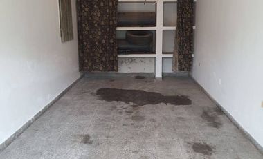 Venta de casa + dpto, zona céntrica Villa Cura Brochero K109CB